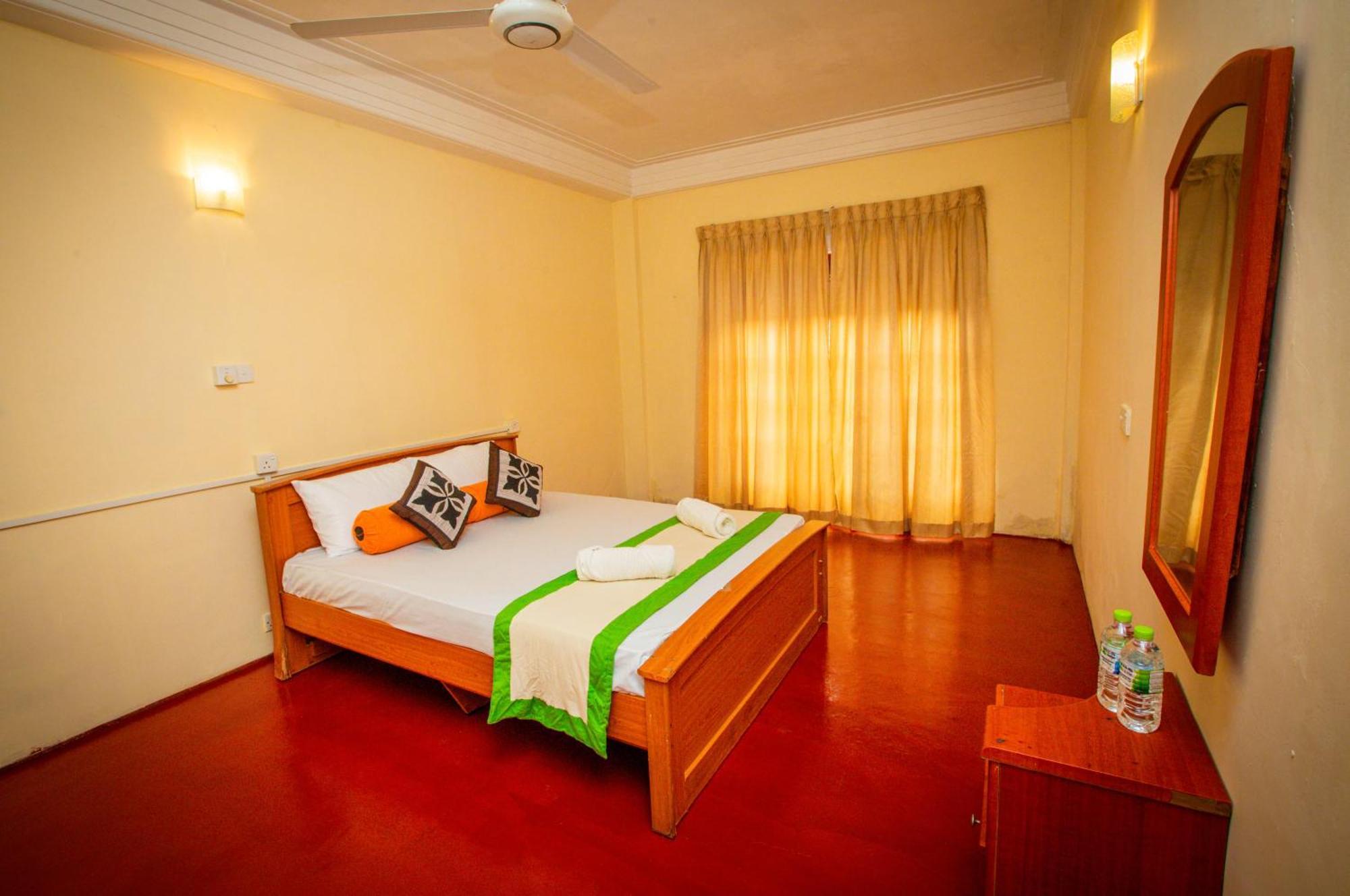 Sunbloom Inn Kandy Extérieur photo