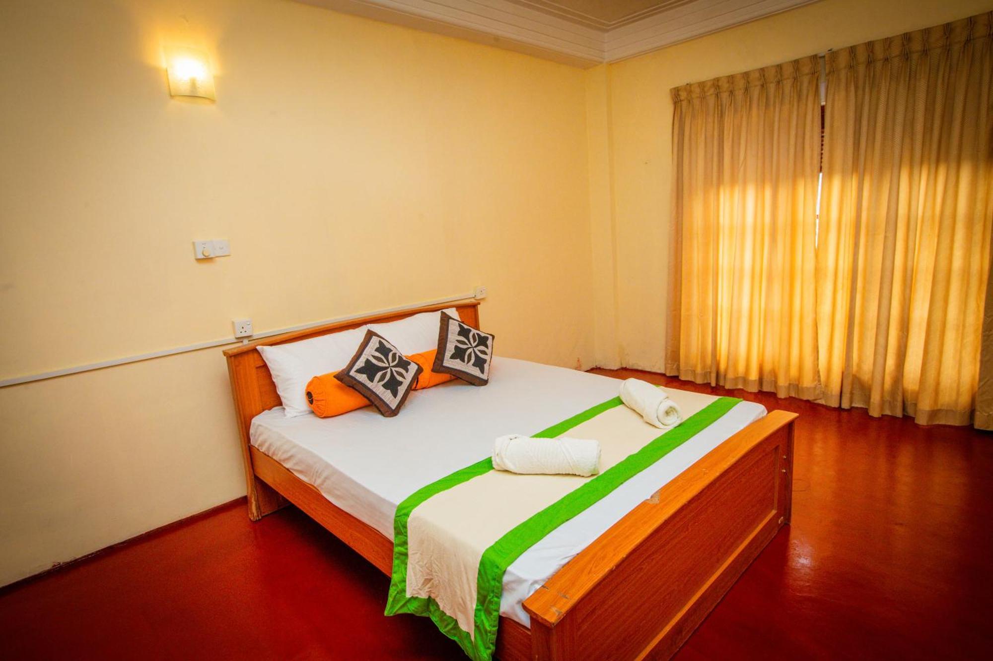 Sunbloom Inn Kandy Extérieur photo