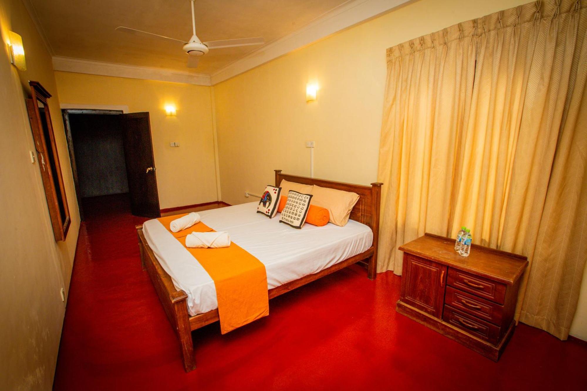 Sunbloom Inn Kandy Extérieur photo