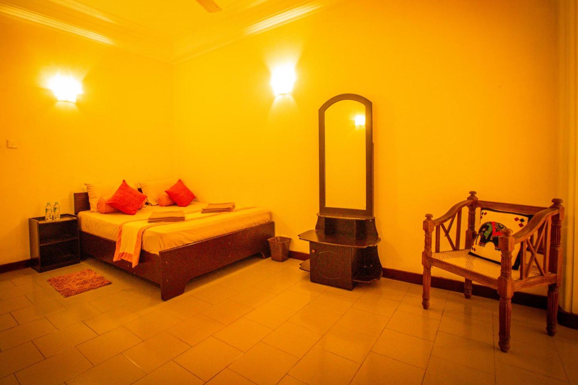 Sunbloom Inn Kandy Extérieur photo