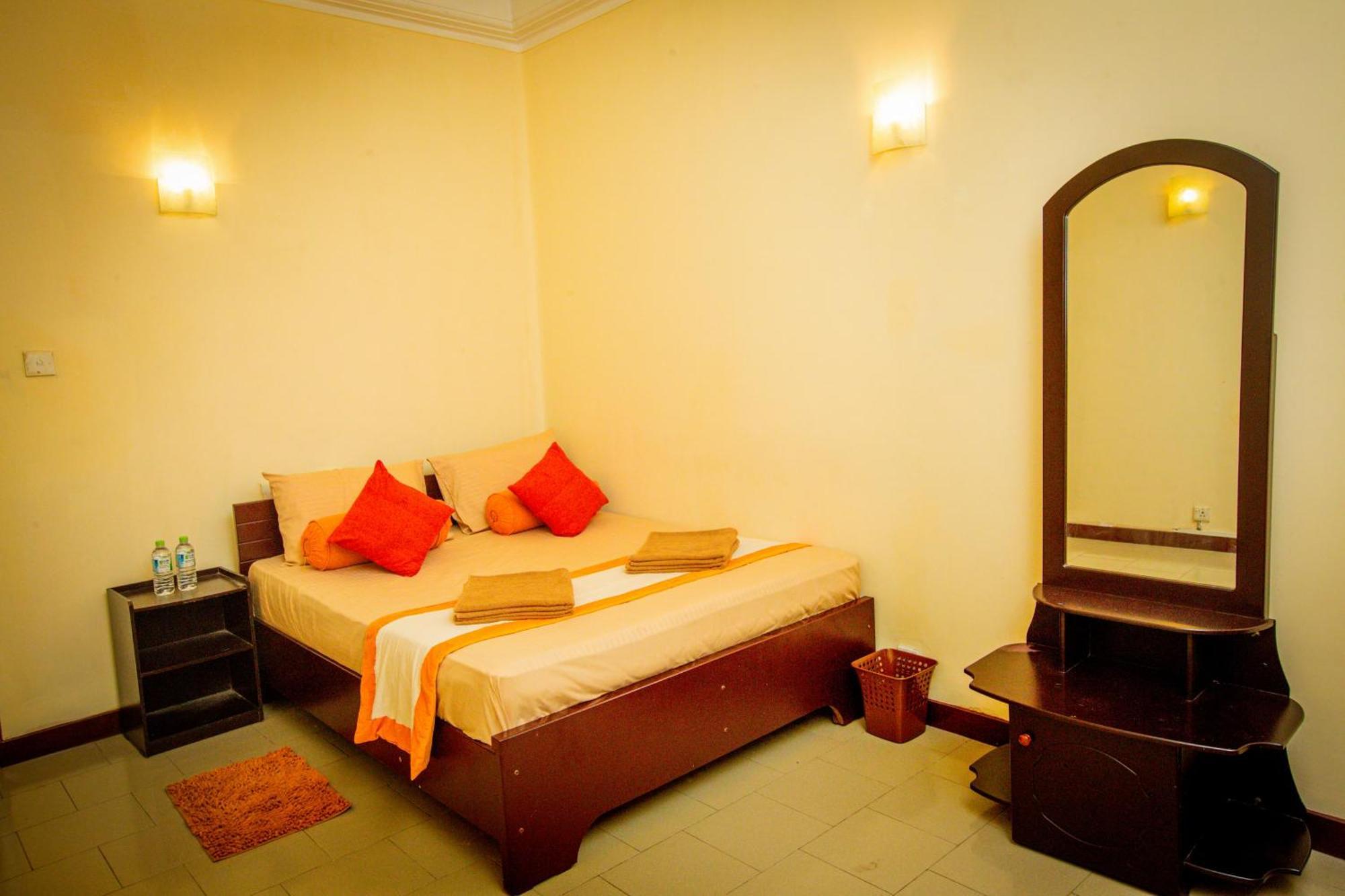 Sunbloom Inn Kandy Extérieur photo